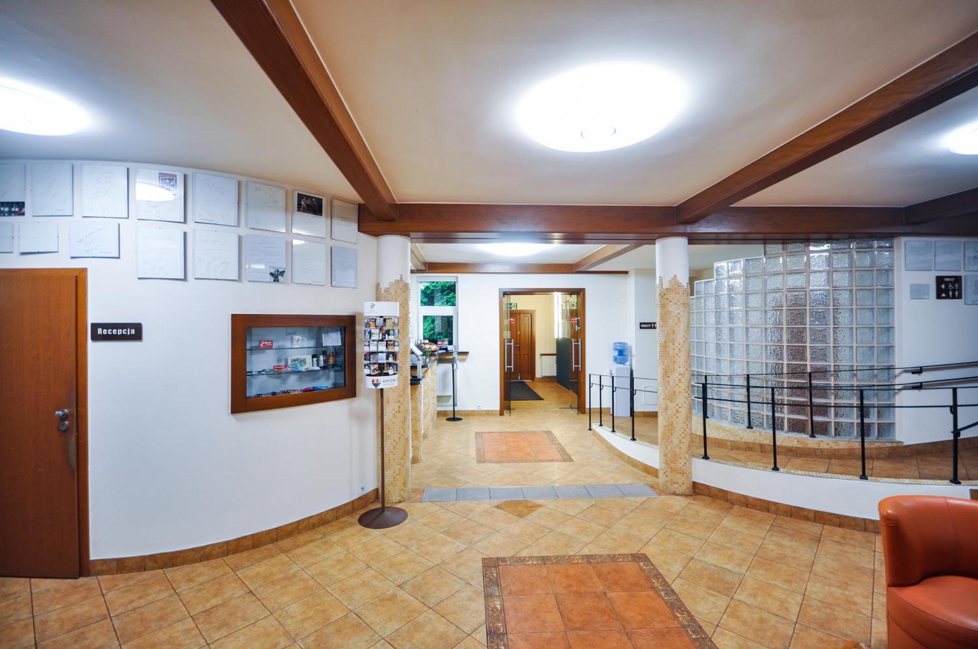 Hotel Trzy Swiaty Spa & Wellness Rajska Wyspa Гливице Экстерьер фото